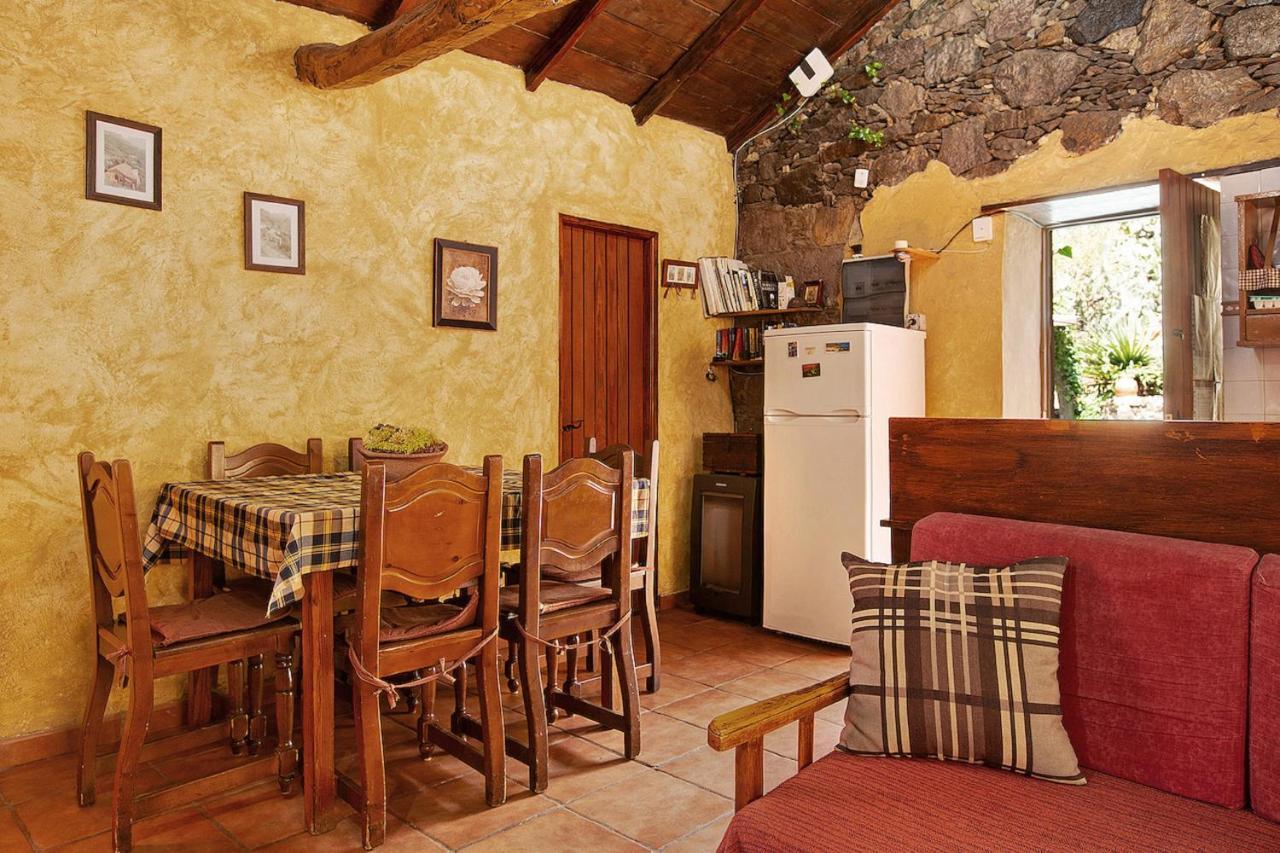 Casa Rural - Laendliches Haus, Pepita La De Las Flores เตเฮดา ภายนอก รูปภาพ